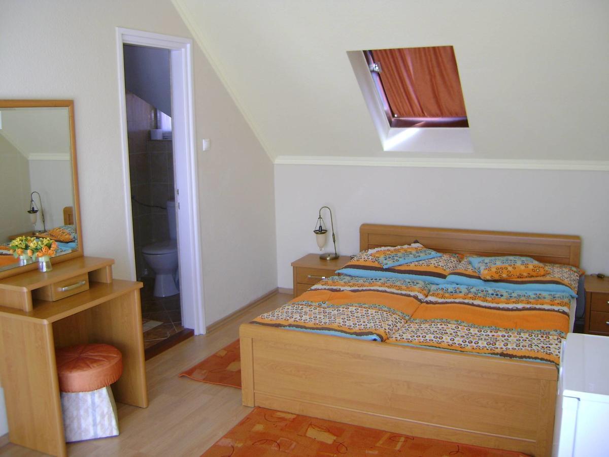 Villa Mikes Siofok Exterior photo